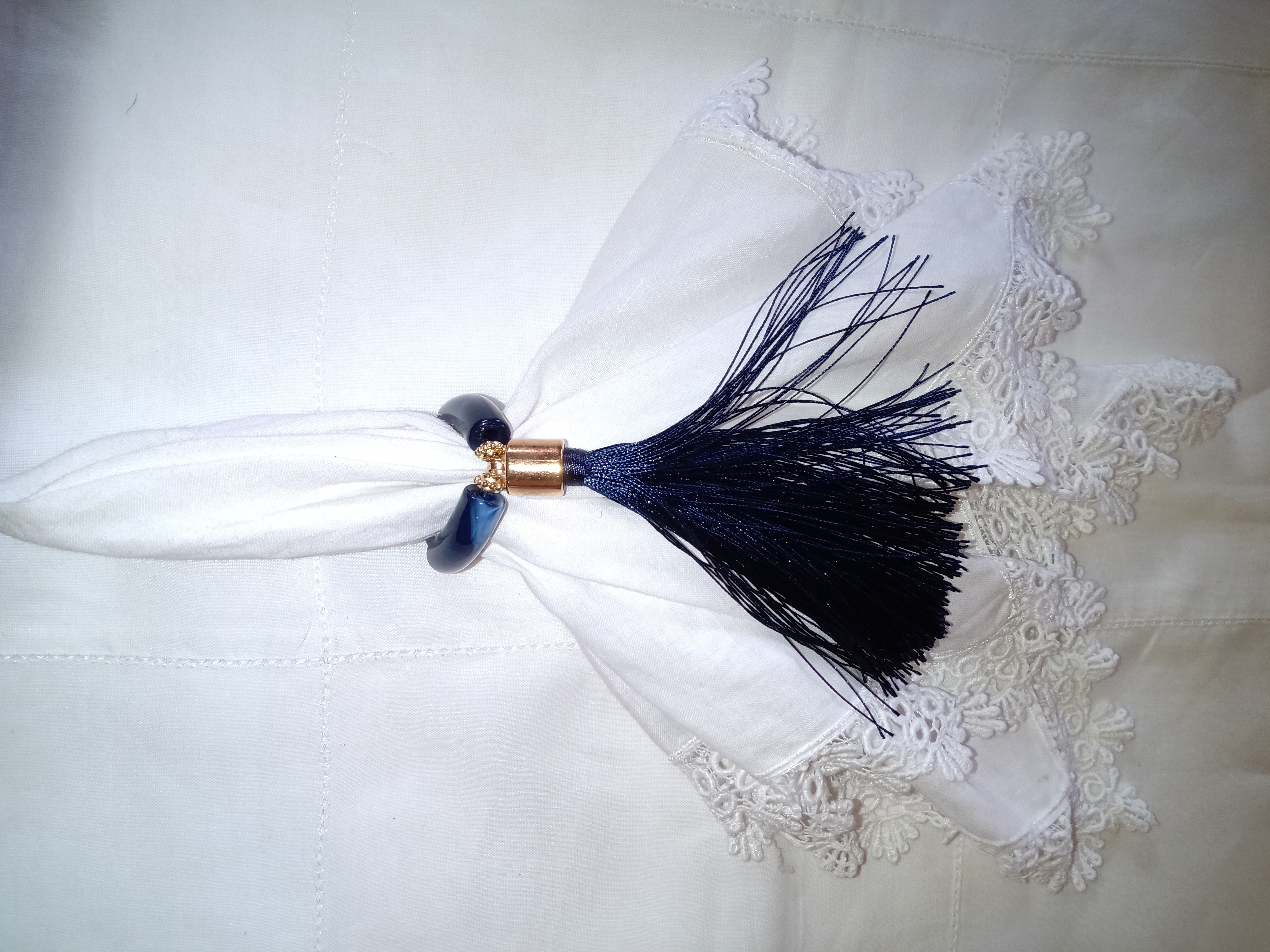 ARGOLA E FRANJAS AZUL MARINHO